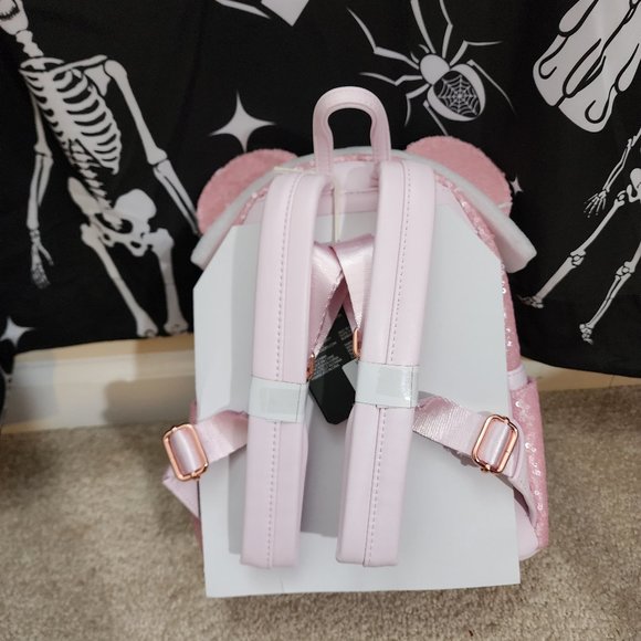 BNWT Minnie Mouse Sequin Cotton Candy Loungefly Mini Backpack - Picture 4 of 9